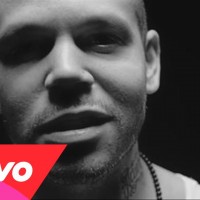 Video: Calle 13 | Adentro