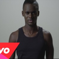 Video: Black M | Je garde le sourire